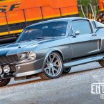 1967 Ford Mustang GT500 3/4 front view